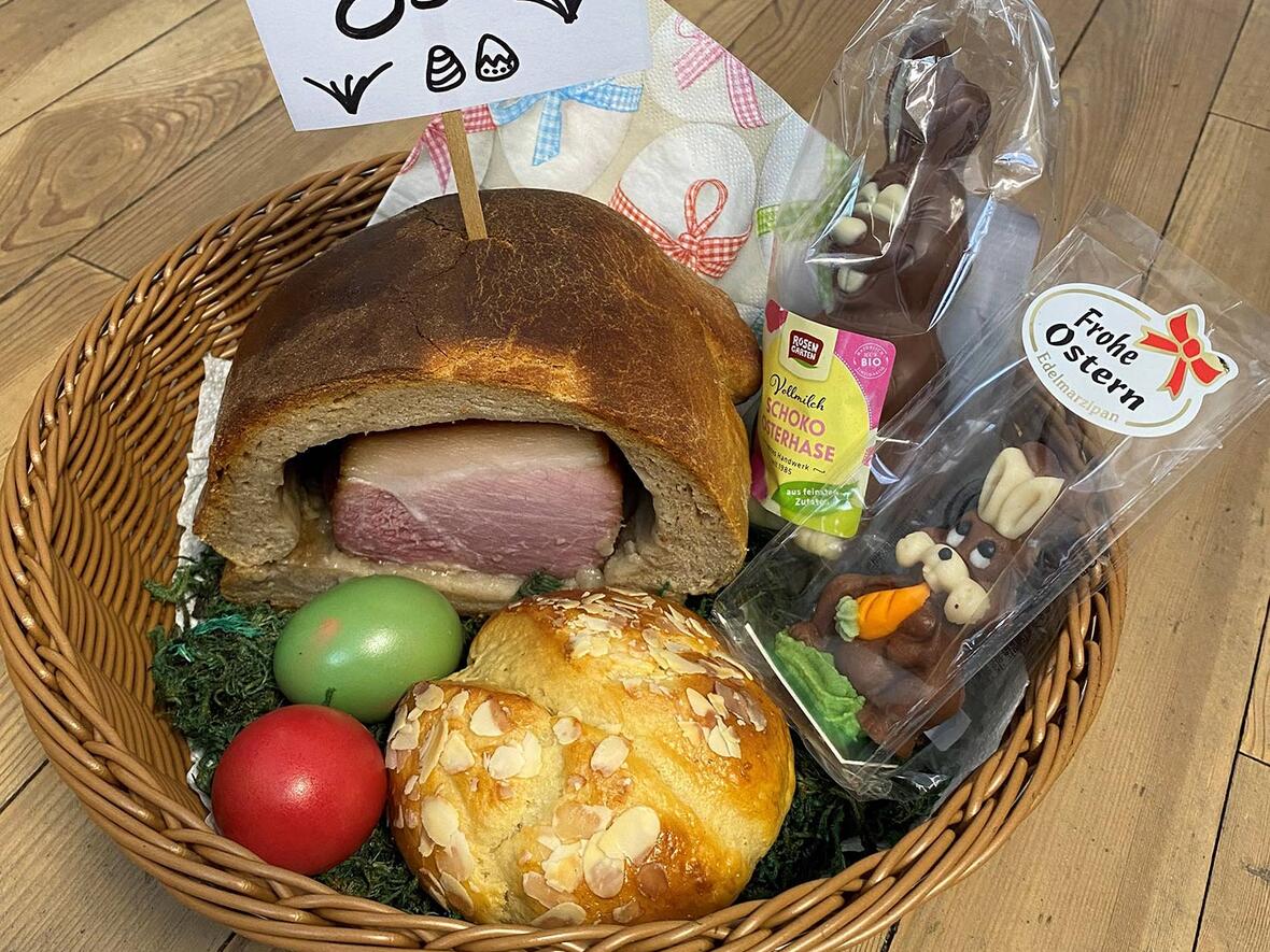 osterschinken-im-osternest-von-data-factory-fuer-seine-mitarbeiter